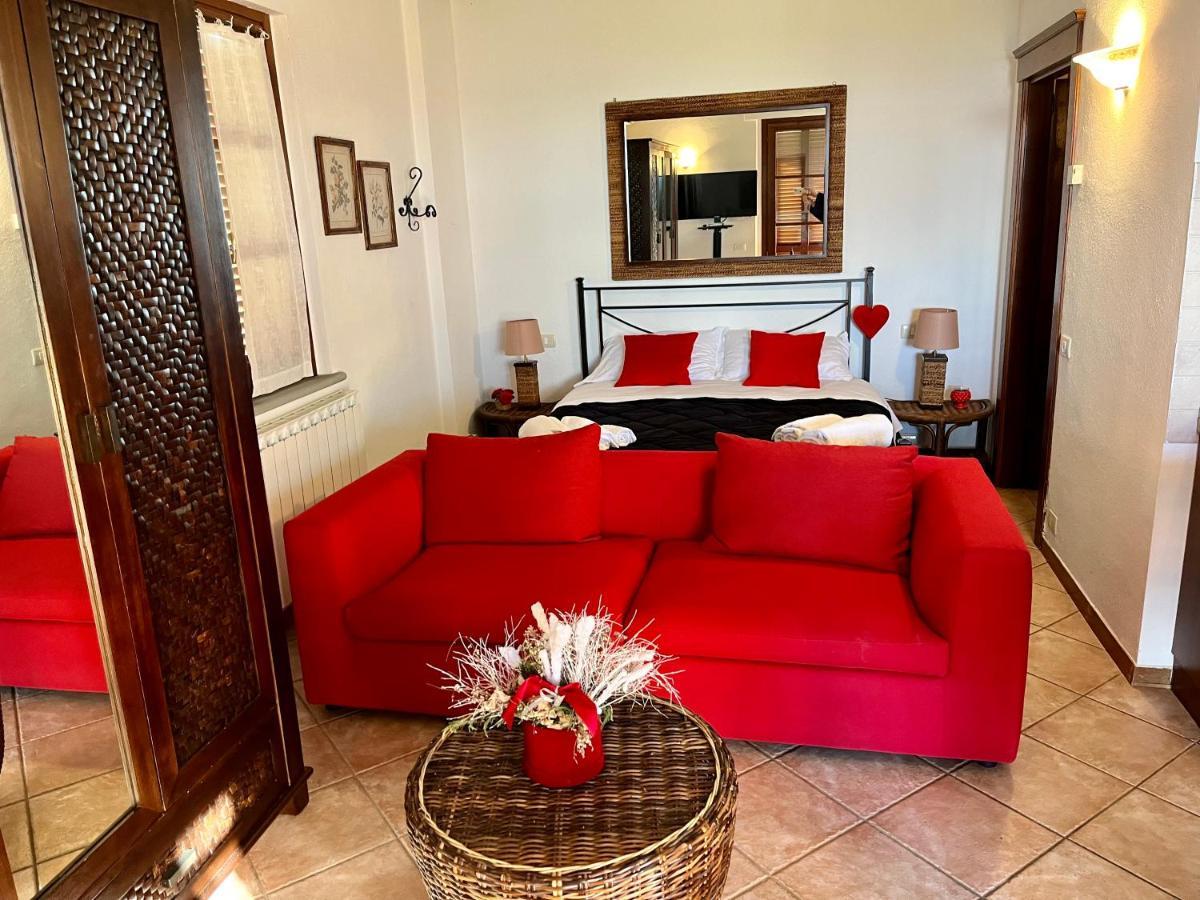 Agriturismo Annibale Tuoro sul Trasimeno Luaran gambar