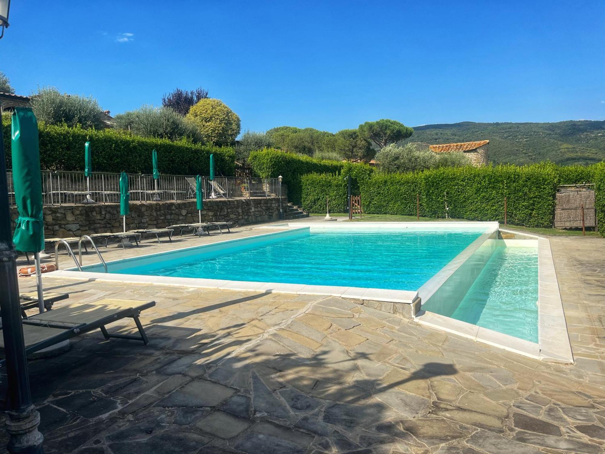 Agriturismo Annibale Tuoro sul Trasimeno Luaran gambar